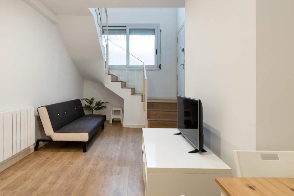 Apartment Live Camp Nou L'Hospitalet de Llobregat Exterior photo