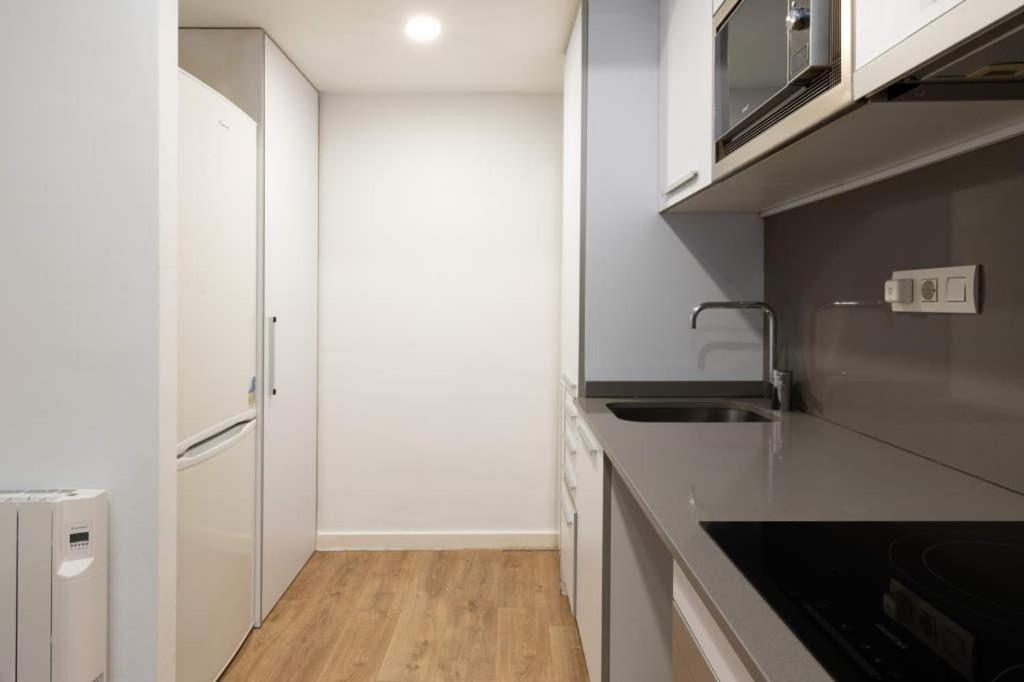 Apartment Live Camp Nou L'Hospitalet de Llobregat Exterior photo